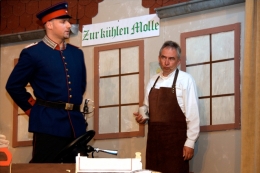 2010 - Heinrich Schulze, Gastwirt in "Frau Luna"